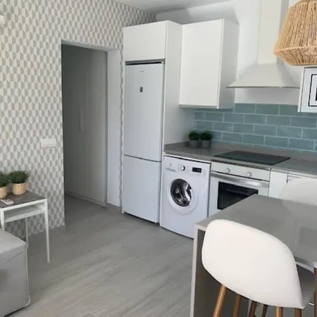 Renovated 2 Bedroom Bungalow In Playa Del Ingles *