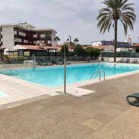 Renovated 2 Bedroom Bungalow In Playa Del Ingles בית נופש מספאלומס